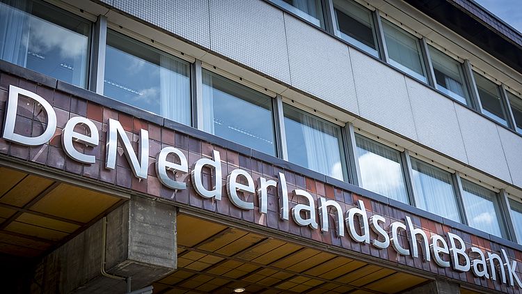 Regering kan veel meer doen om Russische tegoeden te bevriezen, vindt advocaat