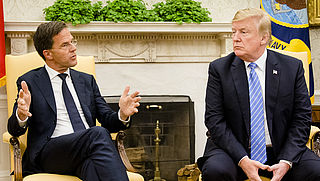 Juli: Rutte zegt “No!” en Blok is onzorgvuldig en ongelukkig 