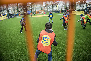 'Kunstgras zorgt voor minder zware blessures'