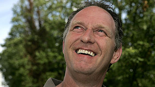 Geschokte reacties online op het ontslag van Piet Paulusma
