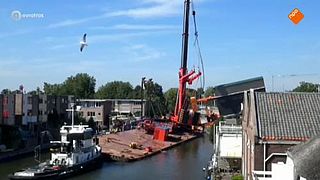 20 gewonden bij ongeluk bouwkranen Alphen aan den Rijn