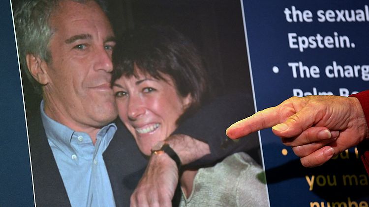De positieve en negatieve gevolgen van het vrijgeven van de Epstein-documenten