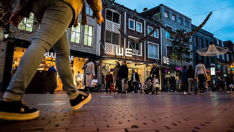 Achternaam Fluisteren Optimisme In België weten ze hoe het is als niet-essentiële winkels sluiten: 'Alleen  haarproducten krijgen was een ramp' - EenVandaag