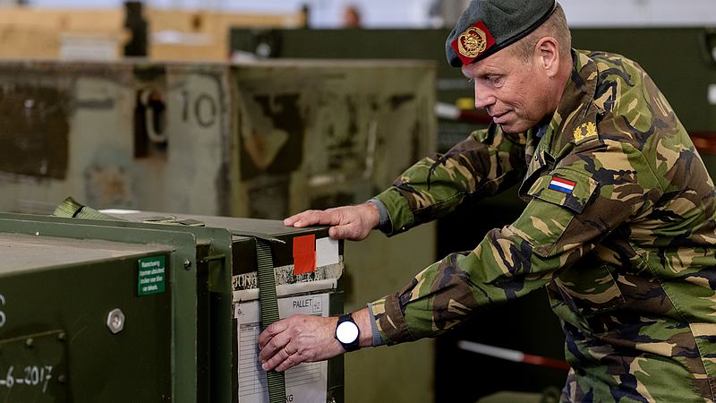 NAVO-landen geven meer geld aan defensie uit dan Rusland, maar zijn daarmee niet per definitie - EenVandaag