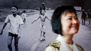 Wat is de invloed van iconische foto’s op een conflict? Twee oorlogsfotografen vertellen