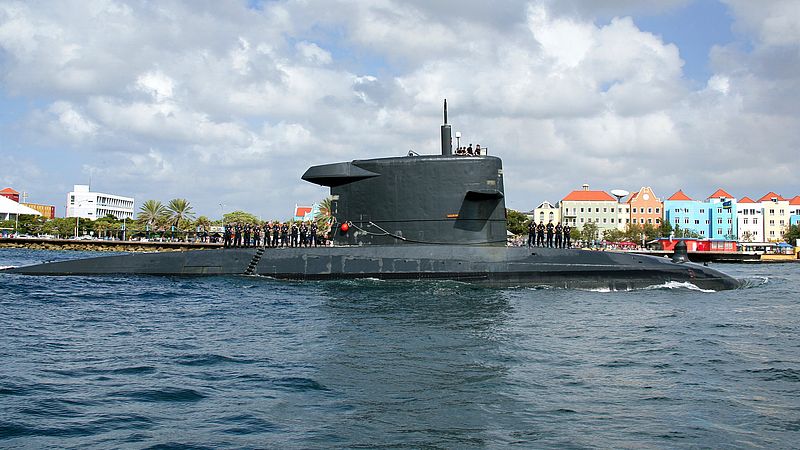 medaillewinnaar Feodaal Arthur Wordt de nieuwe onderzeeër de 'Onderwater-JSF'? Ministerie van Defensie  komt nu al 730 miljoen tekort - EenVandaag