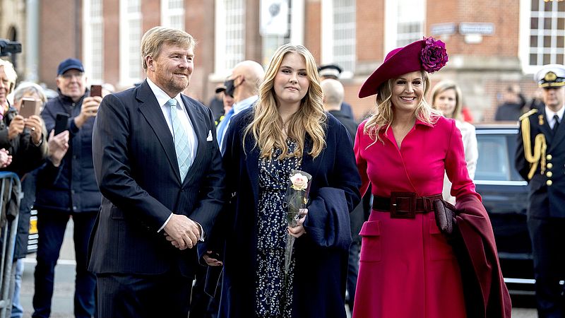 Slechte factor Razernij parfum Waarom populariteit van 'koning van het volk' Willem-Alexander daalt: 'Niet  te verklaren dat hij in rijkdom en weelde leeft' - EenVandaag