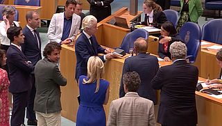 'Wegrennende' Kamerleden zetten debat rondom salarissen zorgpersoneel op scherp, het is 'nu al een belangrijk verkiezingsthema'