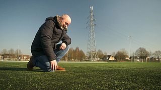 1 op de 3 gemeenten gaat door met aanleg kunstgrasvelden met rubberkorrels, ondanks risico op milieuvervuiling