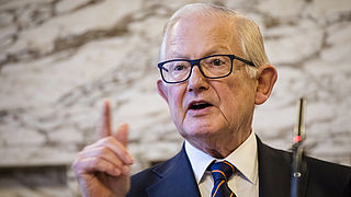 Van Vollenhoven wil 'kritische waakhond' om rampen, ongelukken en misstanden te voorkomen
