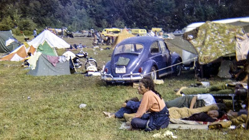 Meer Afval In Het Vondelpark Dan Na 3 Dagen Woodstock Nee Hoor En We Ruimden Het Ook Zelf Op Eenvandaag