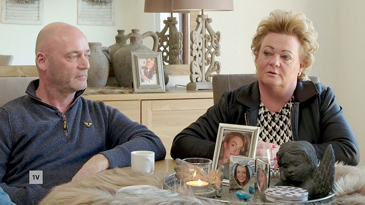 Beginnend bestuurders veroorzaken vaker ongelukken met zwaar letsel of zelfs overlijden. Shana, dochter van Ivar en Wanda, verongelukte door een aanrijding met een 19-jarige jongen. Hij reed 100 in de bebouwde kom. Zij vertellen over het enorme verlies.