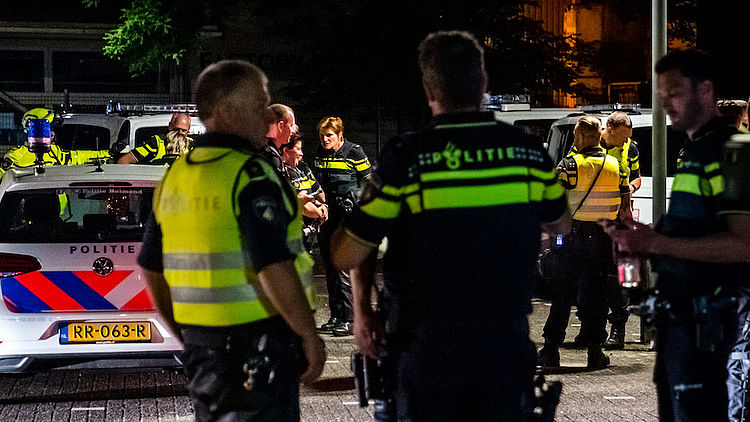 'Hoodfights' zijn nieuwe hype: illegale straatgevechten tussen jongeren op Instagram
