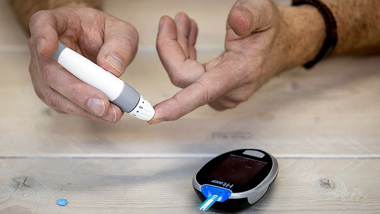 Bevolkingsonderzoek naar diabetes kan 'wake-up call' zijn voor mensen, zegt hoogleraar