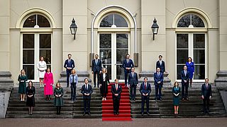 'Het is het kabinet van de crises': terugblik op roerig eerste halfjaar kabinet-Rutte IV met politiek commentator Joost Vullings