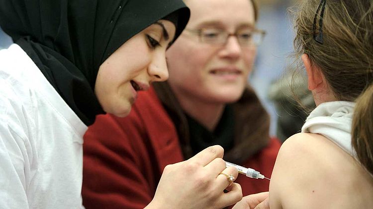 'Vaccinatieprogramma van de overheid moet op de schop'