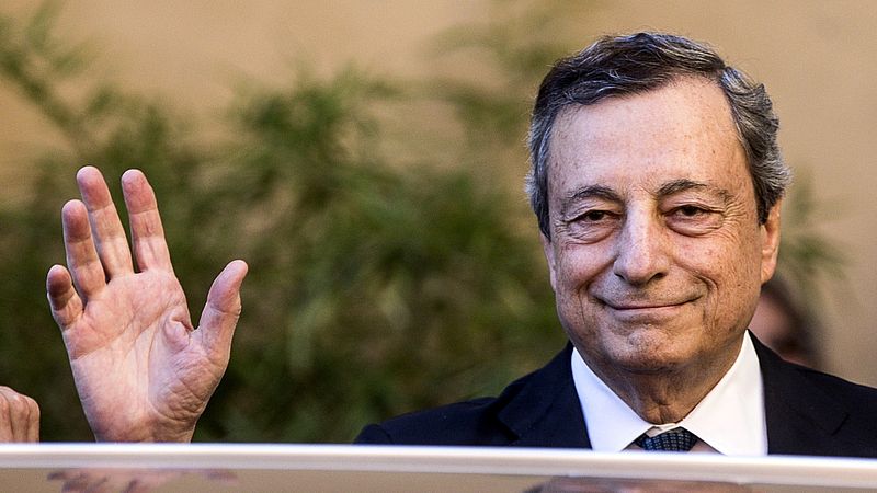 Perché l’Unione Europea è preoccupata per la partenza del Primo Ministro Draghi?  E altre 4 domande per l'esperta italiana Evelyn Reithmeyer