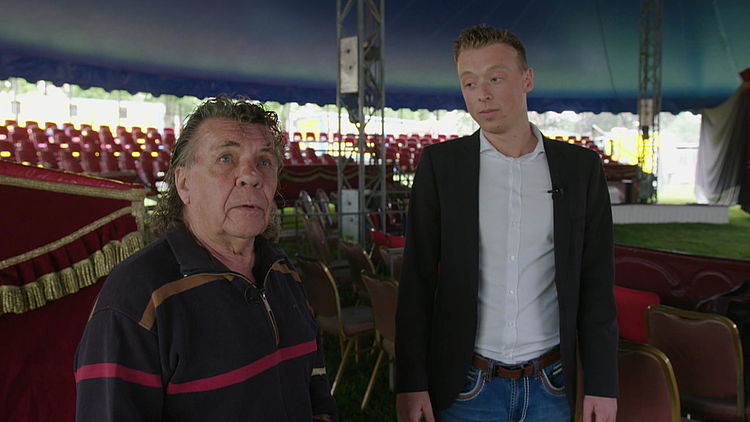 Circusdirecteur Kevin van Geet realiseert zich goed dat het met het circus anders moet: 'Je mag het commerci&euml;le niet vergeten, anders red je het niet meer'