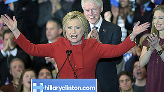 Hillary eerste vrouwelijke presidentskandidaat in de VS