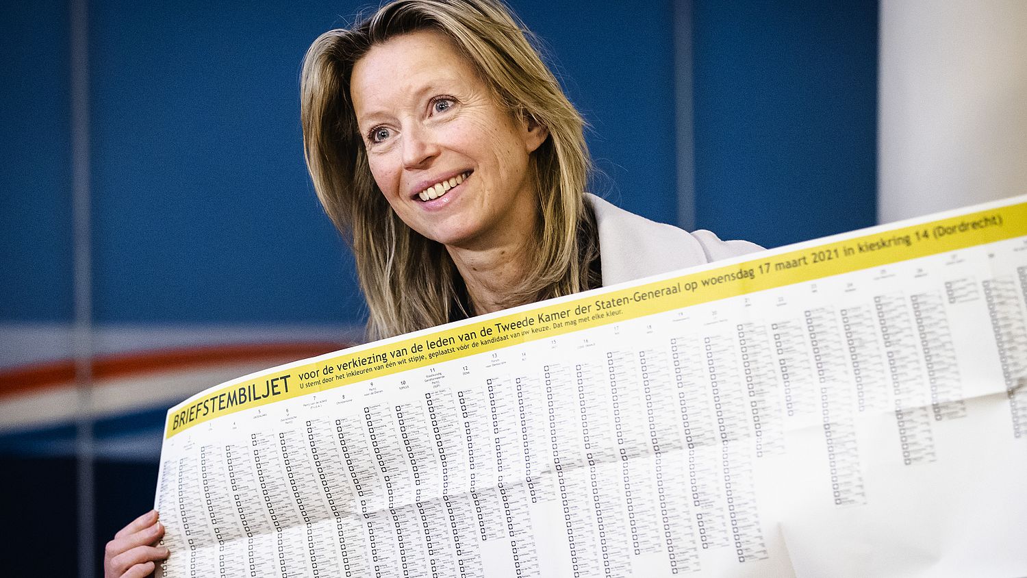 Mag iedereen 3 dagen stemmen en hoe zit het met de avondklok? Zo werkt stemmen in coronatijd