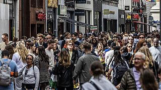 Wanneer gaat het aantal inwoners weer krimpen? En andere vragen over bevolkingsgroei in Nederland beantwoord