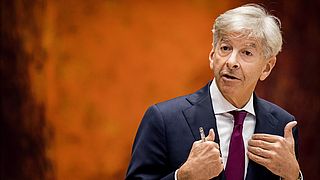 Plasterk is de nieuwe verkenner, maar 'valse start' formatie had voorkomen kunnen worden volgens hoogleraar Wim Voermans