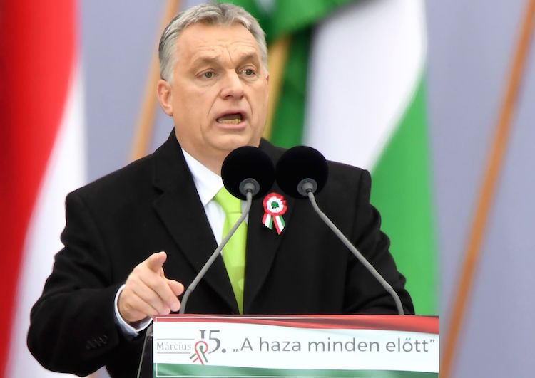 EU maakt zich zorgen over democratie Hongarije