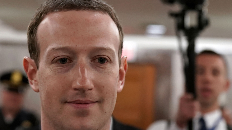 Wankelt Facebook na onthulling privacy-schendingen?